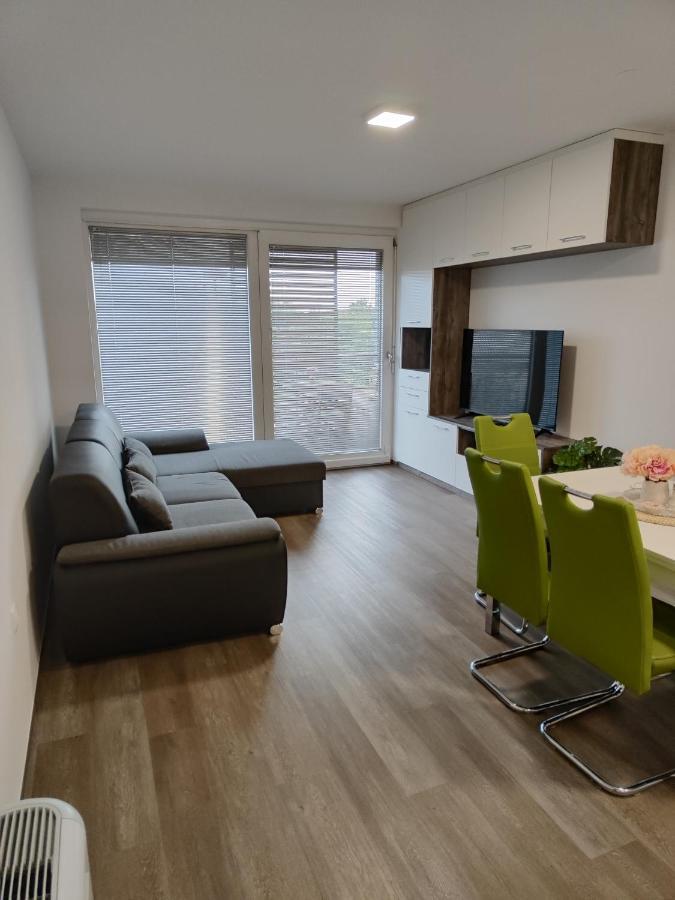 Family Apartment Moravske Toplice Extérieur photo